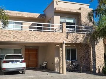 Casa en  Golf Country Chascomús