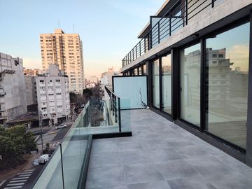 Venta, Departamento, 3 ambientes, Dúplex, Balcón, Terraza propia, Parrilla, Amenities, Coghlan