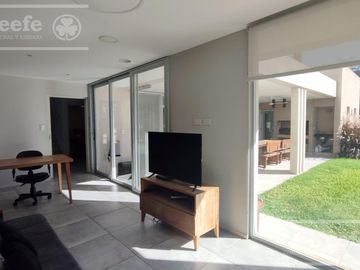 Casa moderna en venta 5 ambientes  en Fincas de Hudson Barrio Cerrado. Hudson, Berazategui