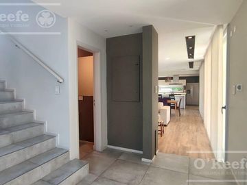 Casa moderna en venta 5 ambientes  en Fincas de Hudson Barrio Cerrado. Hudson, Berazategui