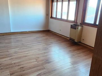 Casa en  Mitre y Laprida
