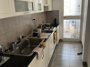 Departamento de 3 dormitorios en  Florida a una cuadra de Avda Maipú