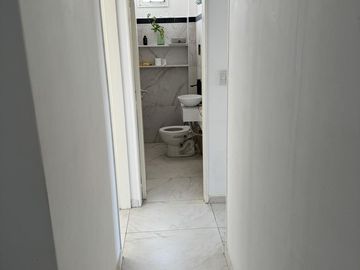 Departamento de 3 dormitorios en  Florida a una cuadra de Avda Maipú