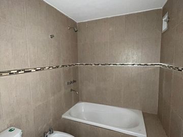 DEPTO EN VENTA, ENTRE RIOS 700