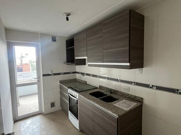 DEPTO EN VENTA, ENTRE RIOS 700