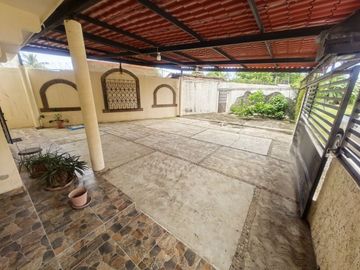 CASA EN VENTA EN VILLAHERMOSA