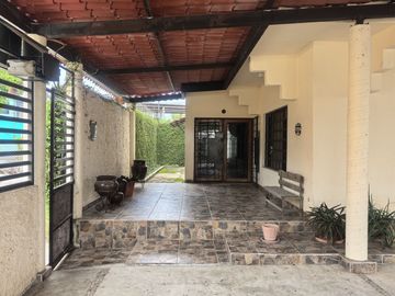 CASA EN VENTA EN VILLAHERMOSA