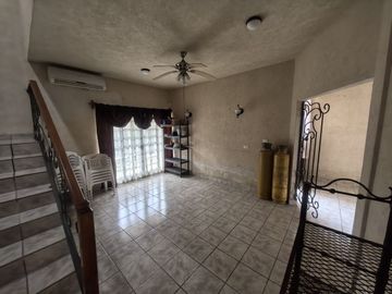 CASA EN VENTA EN VILLAHERMOSA
