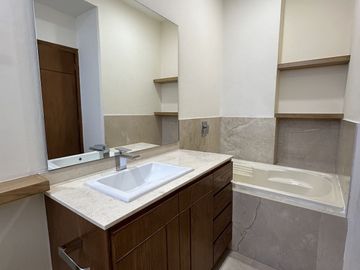 Departamento en Lomas Altas, Torre Livorno Due
