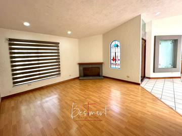Preciosa casa en venta de 1 piso en Frac. San José Actipan - San Andrés Cholula