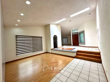 Preciosa casa en venta de 1 piso en Frac. San José Actipan - San Andrés Cholula