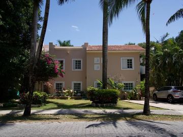 CASA BELLA