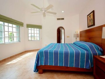 CASA BELLA