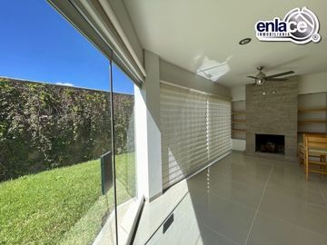CASA EN VENTA EN LAS PRIVANZAS