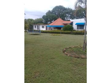 VENTA DE CASA EN LAS LAJAS DE CHAME, HACIA LA MONTAÑA