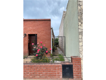 Casa dos dormitorios todo los servicios