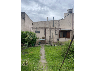 Casa dos dormitorios todo los servicios