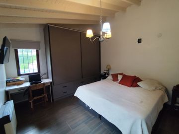 VENTA CASA 4 AMBIENTES MORENO