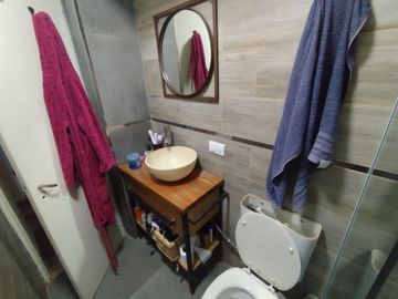 VENTA CASA 4 AMBIENTES MORENO