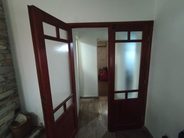 VENTA CASA 4 AMBIENTES MORENO