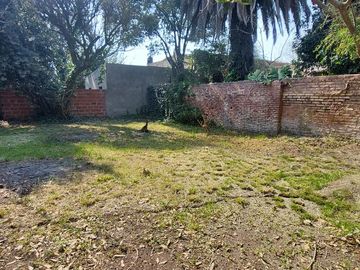 OPORTUNIDAD, Casa a reciclar - A la venta en el centro de Cañuelas