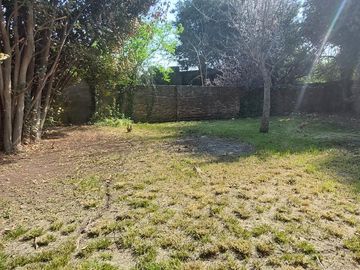 OPORTUNIDAD, Casa a reciclar - A la venta en el centro de Cañuelas
