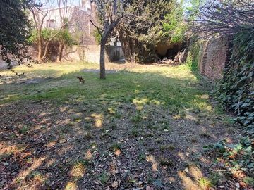 OPORTUNIDAD, Casa a reciclar - A la venta en el centro de Cañuelas