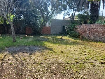 OPORTUNIDAD, Casa a reciclar - A la venta en el centro de Cañuelas
