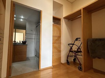 Departamento en venta en Lomas Country Club