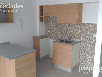 Venta- Departamento - 2 ambientes - Roca y Santiago del Estero - Área Centro Este