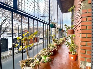 EXCELENTE PH 5 AMBIENTES CON TERRAZA QUINCHO Y PARRILLA EN BARRACAS VENTA