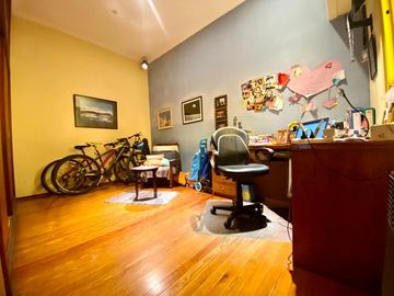 EXCELENTE PH 5 AMBIENTES CON TERRAZA QUINCHO Y PARRILLA EN BARRACAS VENTA
