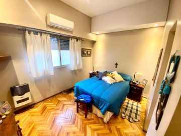 EXCELENTE PH 5 AMBIENTES CON TERRAZA QUINCHO Y PARRILLA EN BARRACAS VENTA