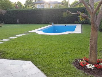 Casa con Piscina en venta en Fincas de Iraola I