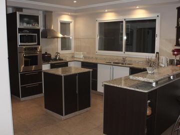 Casa con Piscina en venta en Fincas de Iraola I