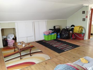 Se vende Amplia Casa Población Esperanza