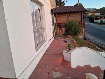 Se vende Amplia Casa Población Esperanza