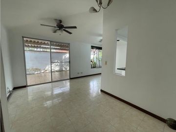 Se alquila casa en hacienda el castillo-Jamundi