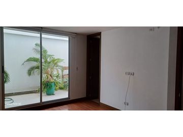 Se vende Apartamento en Ciudad Jardin Cali