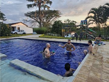 ALQUILER POR DIAS LINDA FINCA CON PISCINA EN MORELIA BY PARCEROS GROUP