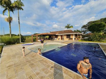 ALQUILER POR DIAS LINDA FINCA CON PISCINA EN MORELIA BY PARCEROS GROUP