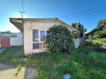 SE VENDE CASA CON GRAN TERRENO, SECTOR EL RETIRO