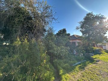 SE VENDE CASA CON GRAN TERRENO, SECTOR EL RETIRO