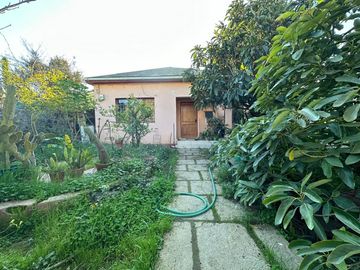 SE VENDE CASA CON GRAN TERRENO, SECTOR EL RETIRO