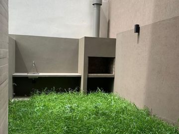 Departamento en venta Coghlan 1 ambiente a estrenar, PB con jardín