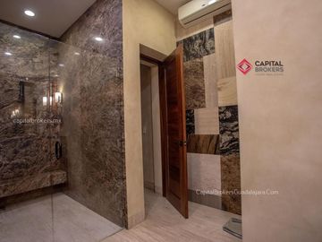 Casa de Lujo Moderna Pontevedra Puerta de hierro Andares Zapopan