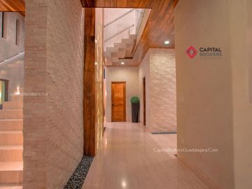 Casa de Lujo Moderna Pontevedra Puerta de hierro Andares Zapopan