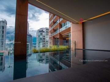 Departamento de Lujo zona Andares Legacy