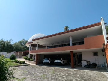 Casa Habitación Valle San Ángel Sec. Jardines San Pedro Garza García