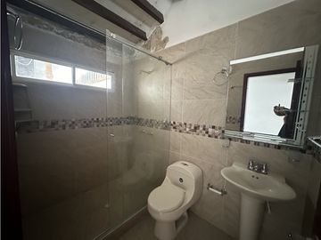 Se Vende Casa Barrio Exclusivo Del Norte De Armenia